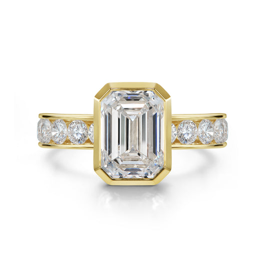 Bezel Infinity Emerald Cut