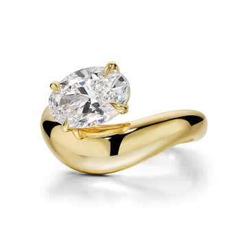 Curved Chunky Ring Oval Cut