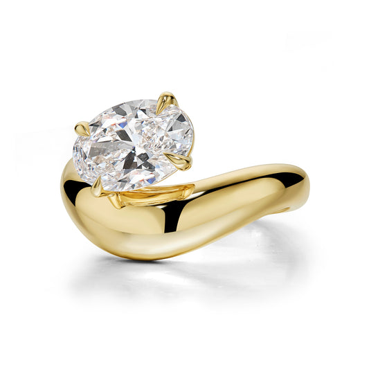 Curved Chunky Ring Oval Cut