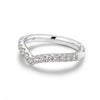 V Curved Ring