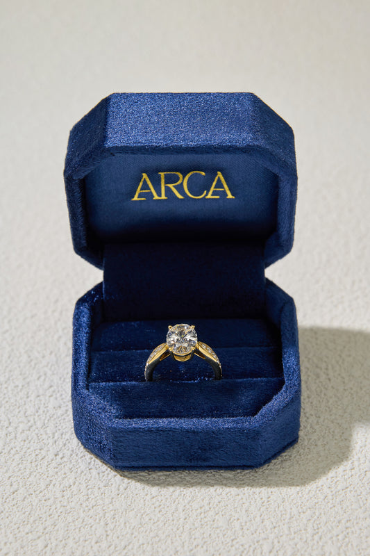 3.03 CT Merge Infinity Oval Cut in 18K Yellow Gold