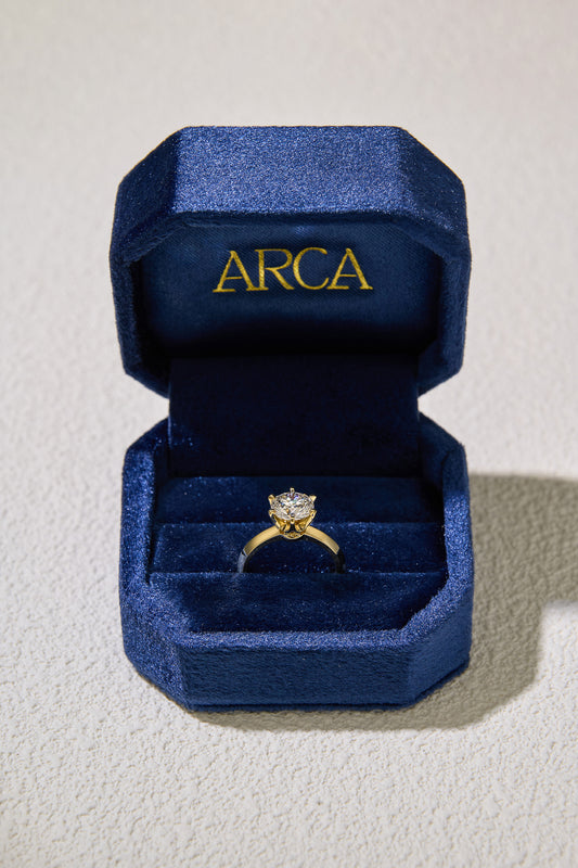 1.55CT Certate Round Cut in 18K Yellow Gold
