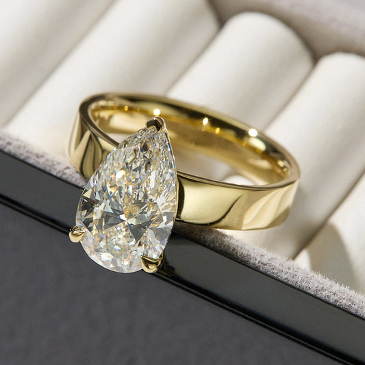 Cigar Band Pear Cut